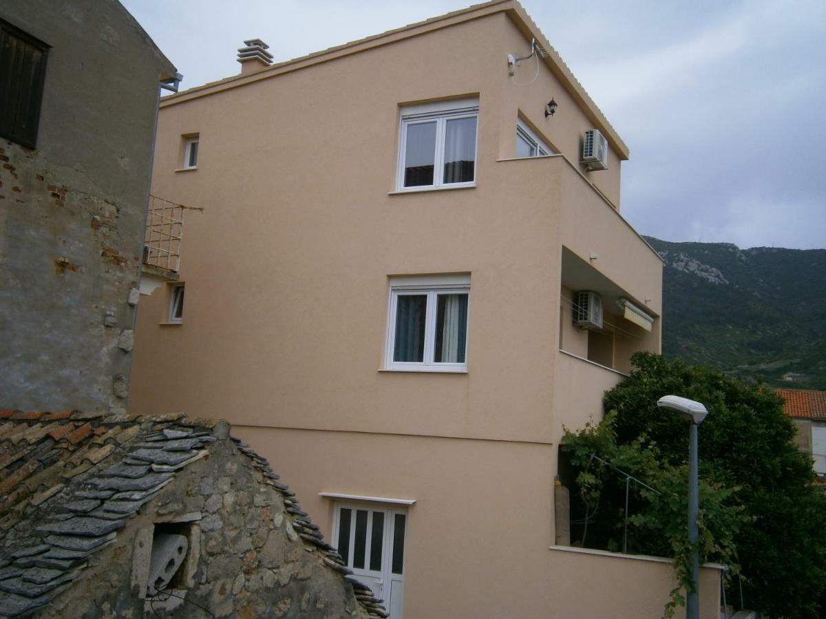 Apartment Willy Komiža Dış mekan fotoğraf